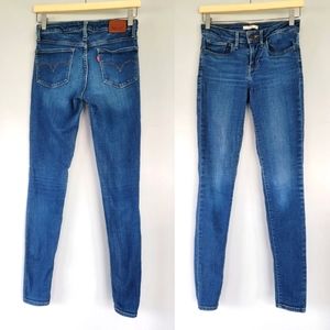 Red Tab Levis 711 Skinny